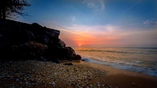 Seashore During Sunset Photography photo