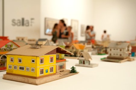 Blur Exhibition Indoors
