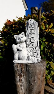Sculpture Statue Tree Monument