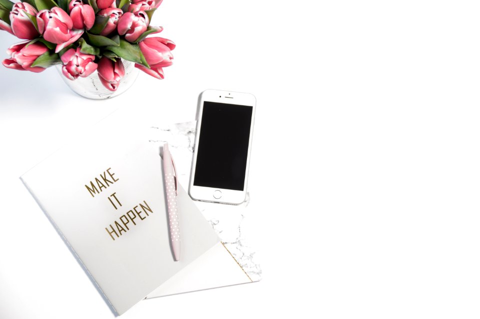 Silver Iphone 6 Beside Click Pen And Card