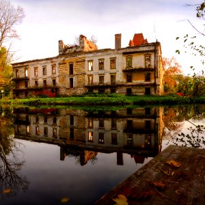 Reflection Waterway Water Water Castle photo