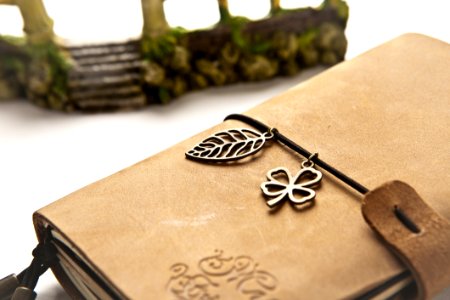 Jewellery Product Design Font