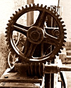Wheel Gear Spoke Iron