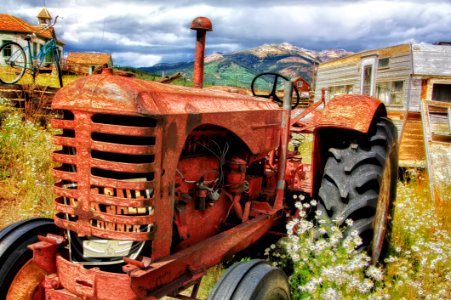 Tractor Agricultural Machinery Motor Vehicle Vehicle photo