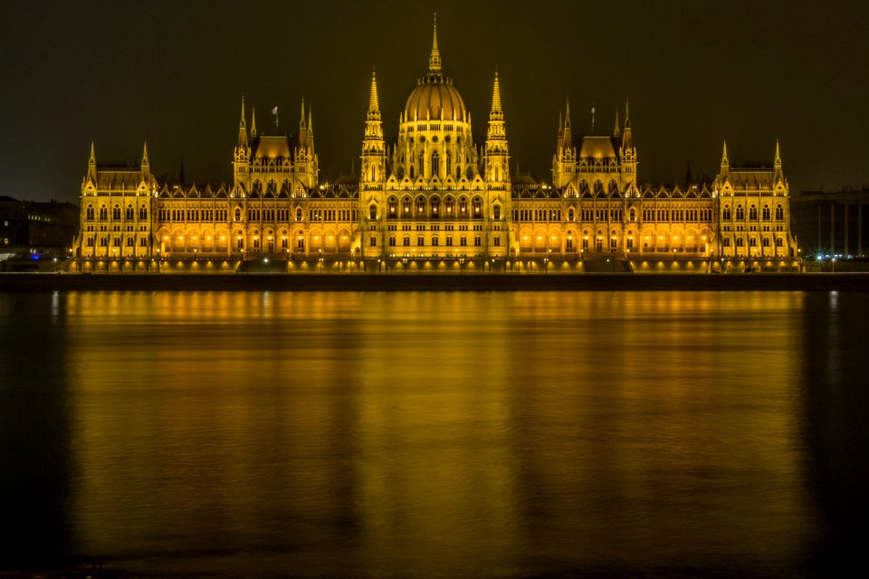 Landmark Reflection Night Tourist Attraction