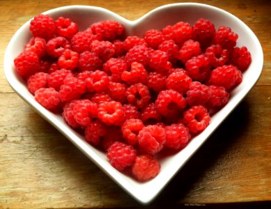 Raspberry Berry Natural Foods Fruit photo