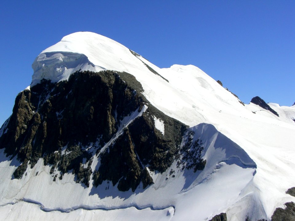 Mountainous Landforms Mountain Range Nunatak Mountain