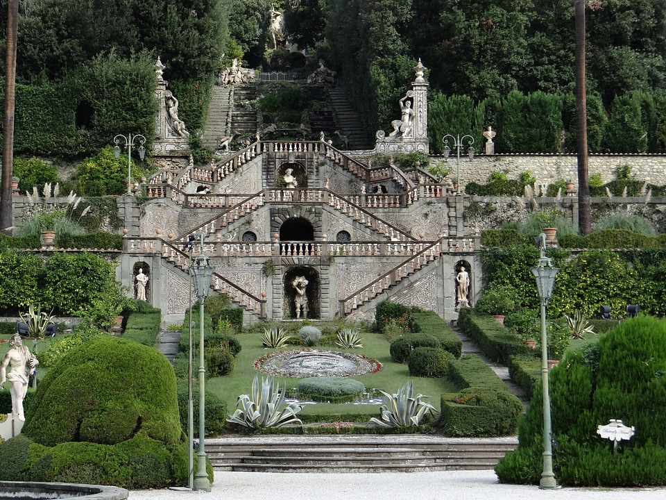 Italy embroidery ground floor stairs