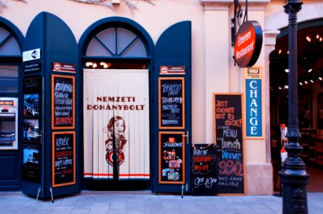 Blue And Orange Nemzeti Dohanybolt Commercial Store