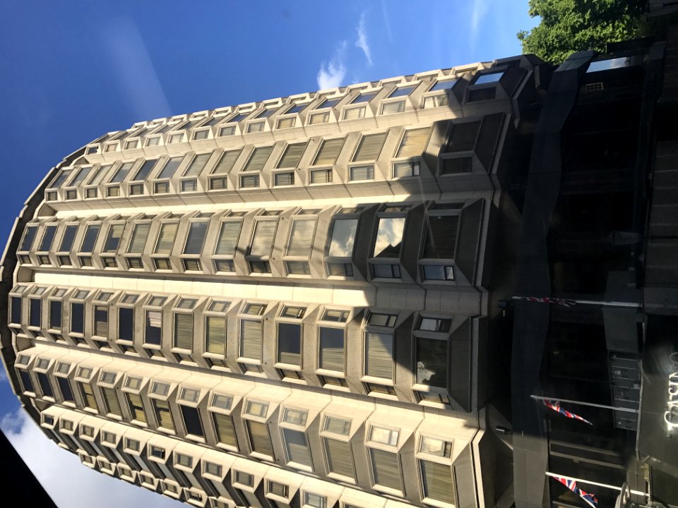 Building Metropolitan Area Metropolis Landmark