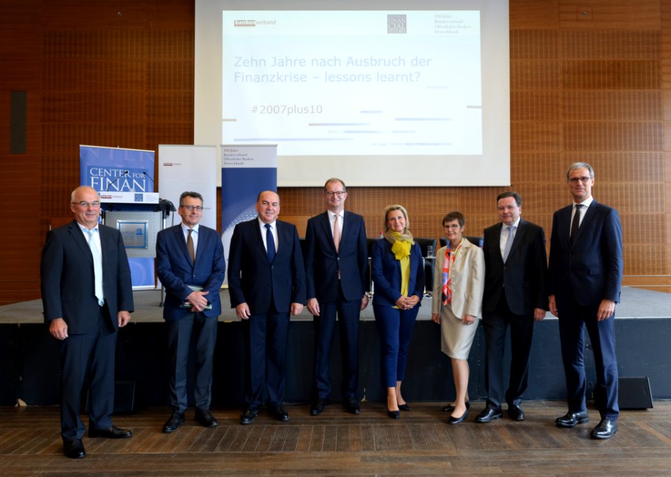 Zehn Jahre Nach Ausbruch Der Finanzkrise  Lessons Learnt