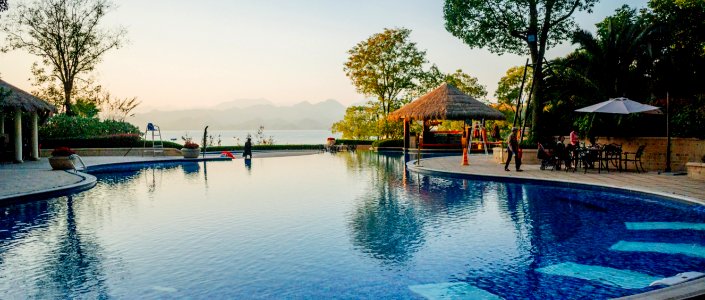 Hotel Swimming Pool