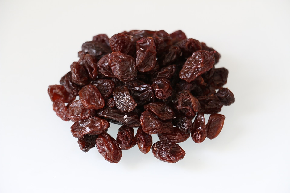 Raisins dried vine useful