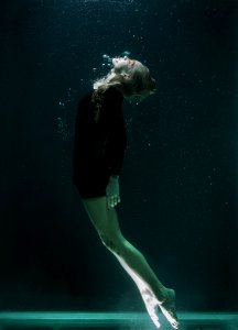 Water Underwater Dancer Organism
