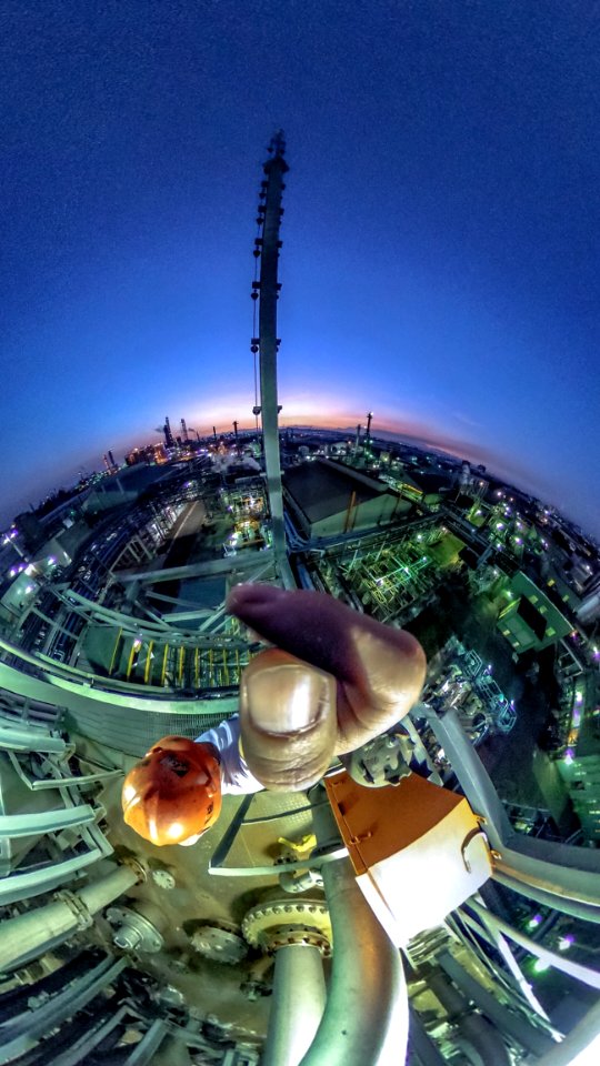 Chemicalplant Dawn Ricoh Rooftop
