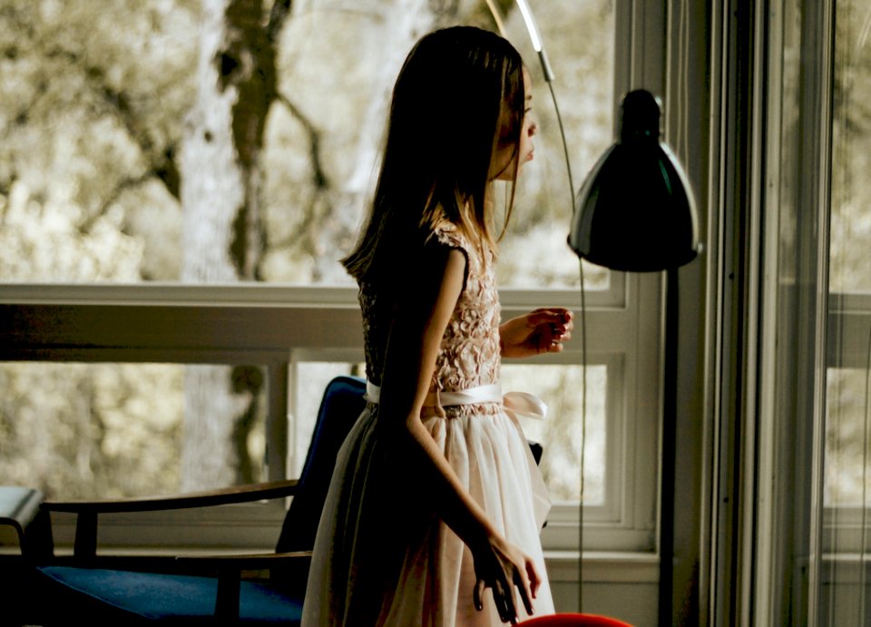 Girl Dress Gown Long Hair