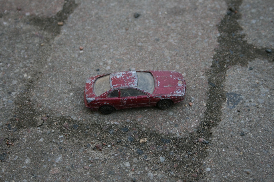 Automobile vehicle childhood