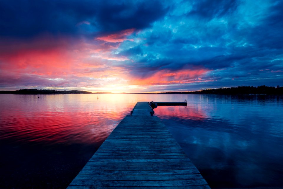 Reflection Sky Horizon Nature
