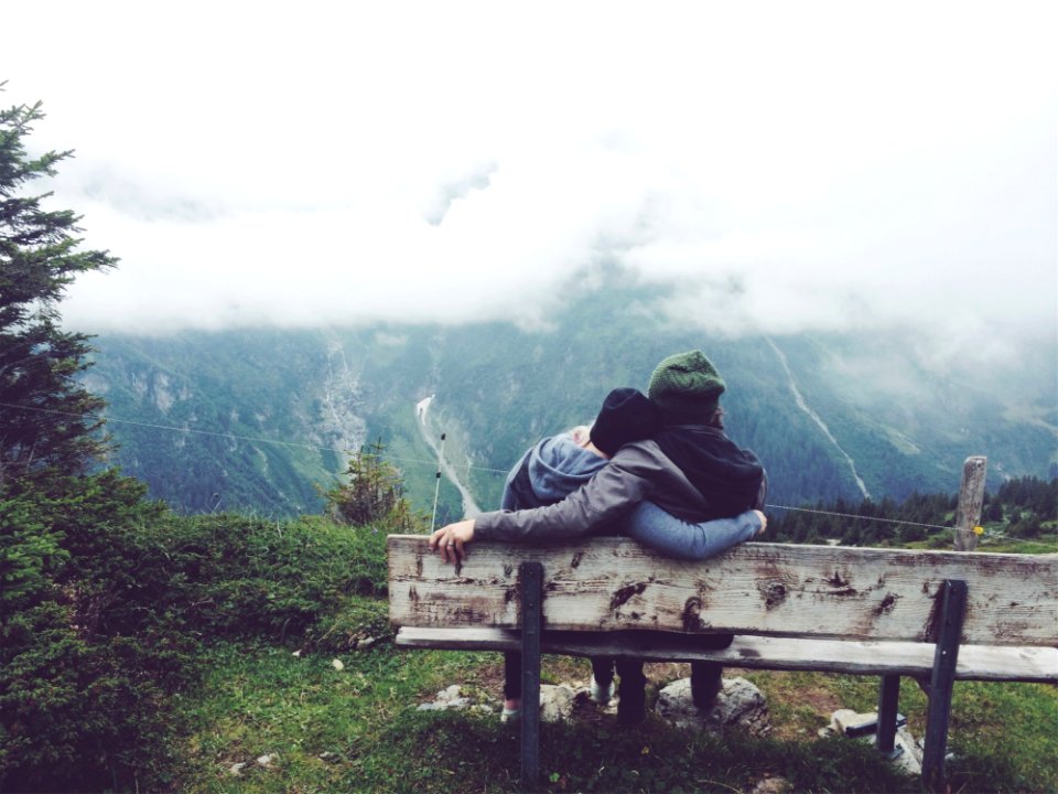Bench Couple Love Bliss
