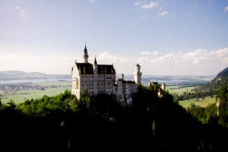 NEUSCHWANSTEIN CASTLE