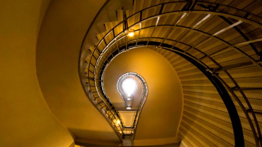 Tribute To Thomas Alva Edison