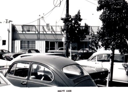 MP1968 Santa Cruz Avenue - South Side Rear