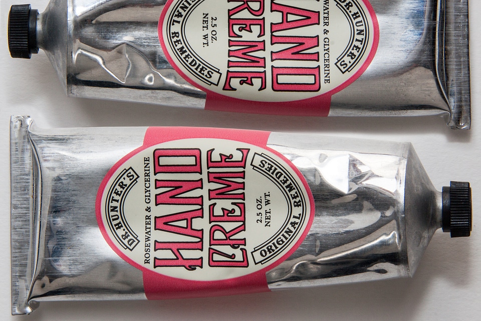 Hand cream packaging hygienic