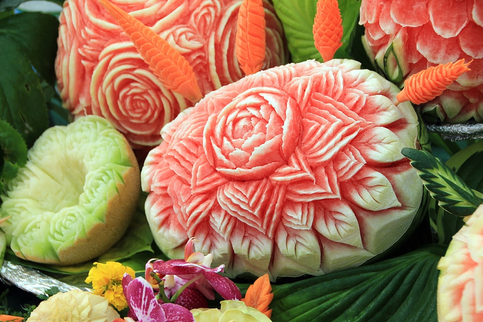Decoration melon carving