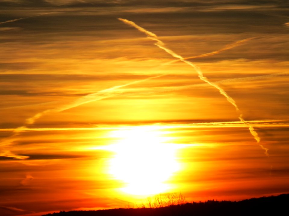 Sky Afterglow Horizon Atmosphere photo