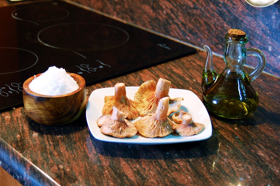 Kitchen catalan cuisine olive oil