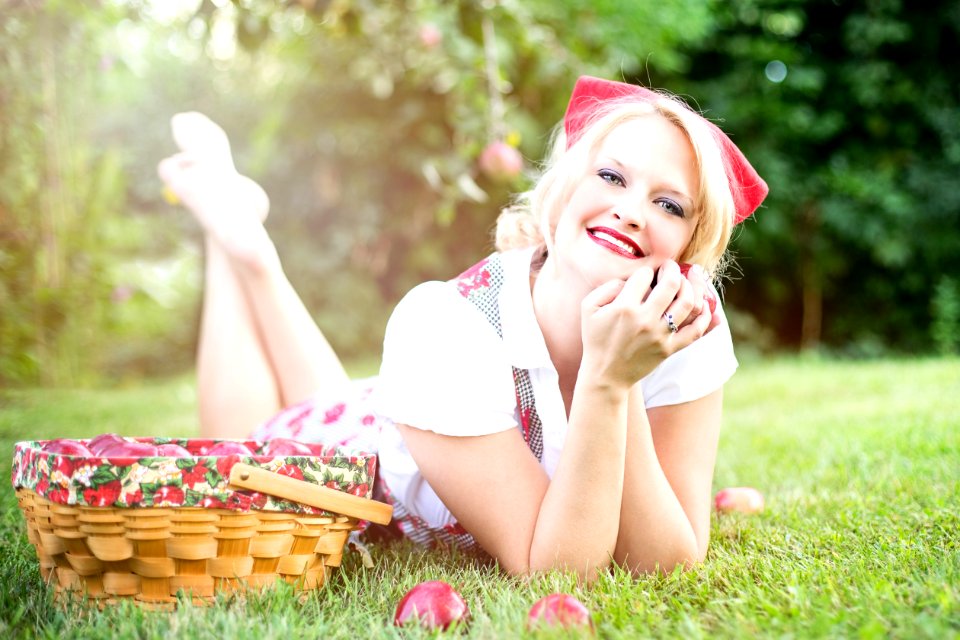 Skin Grass Human Hair Color Blond