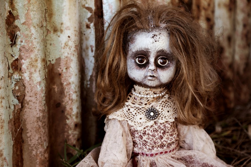 Eye Doll Organ Girl