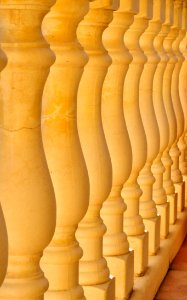 Column Structure Carving