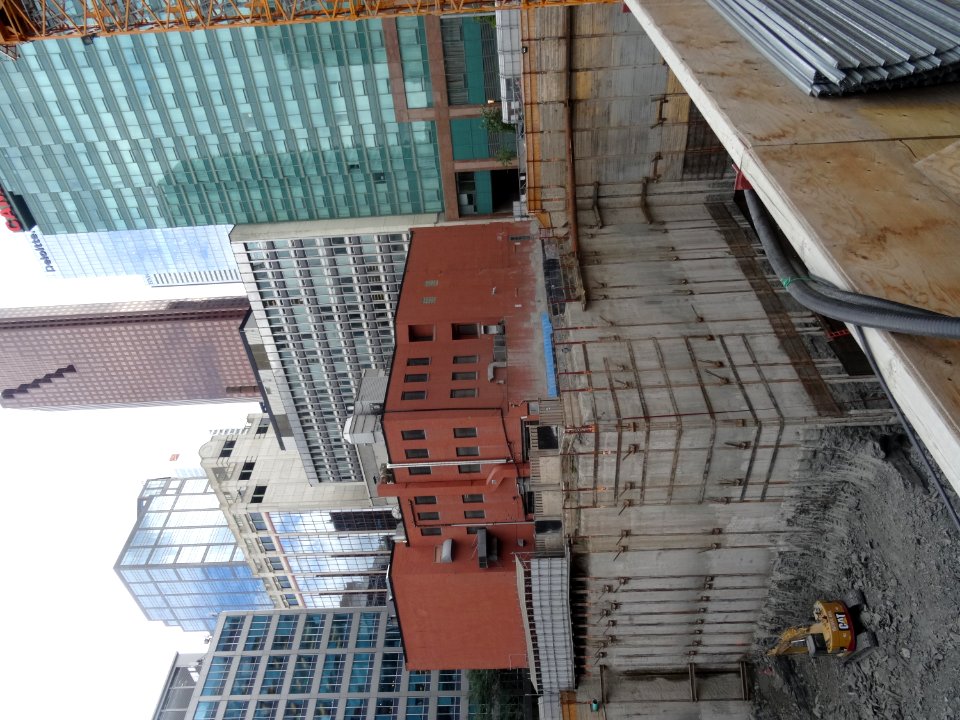 Looking South At The Excavation At Victoria And Richmond 2017 08 22 -g