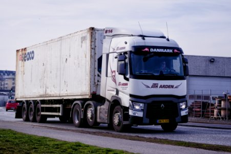 AW71320 DSC4847Balancer
