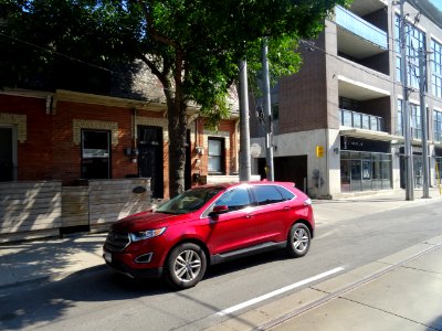 Images Of The South Side Of King From A Window Of A Westbound 504 King Streetcar 2016 06 19 (29)