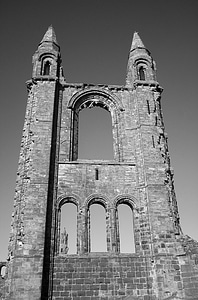Scotland ruin church photo