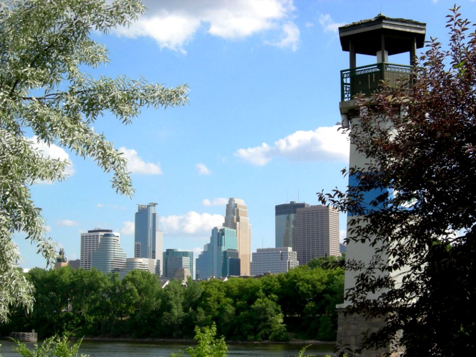 Minneapolis And Lighthouse