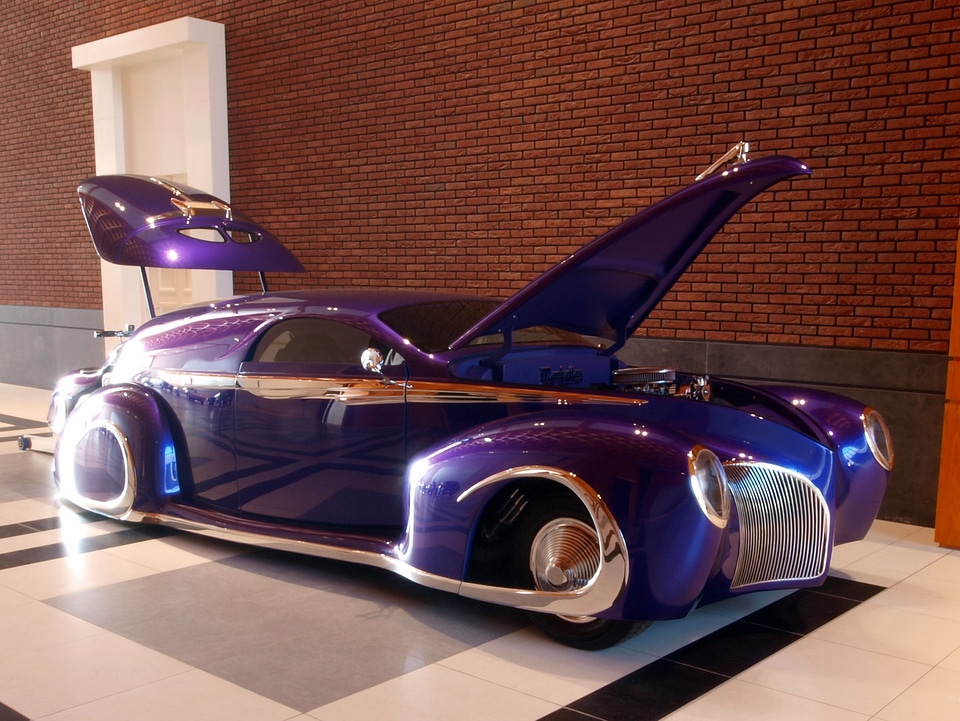 Automobile vehicle motor vehicle