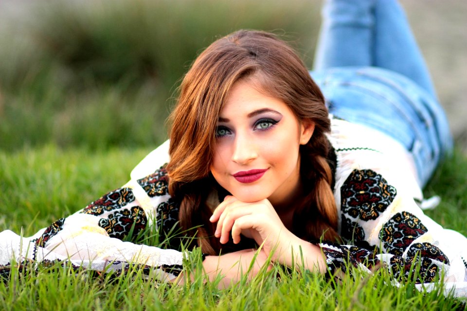 Beauty Skin Grass Human Hair Color
