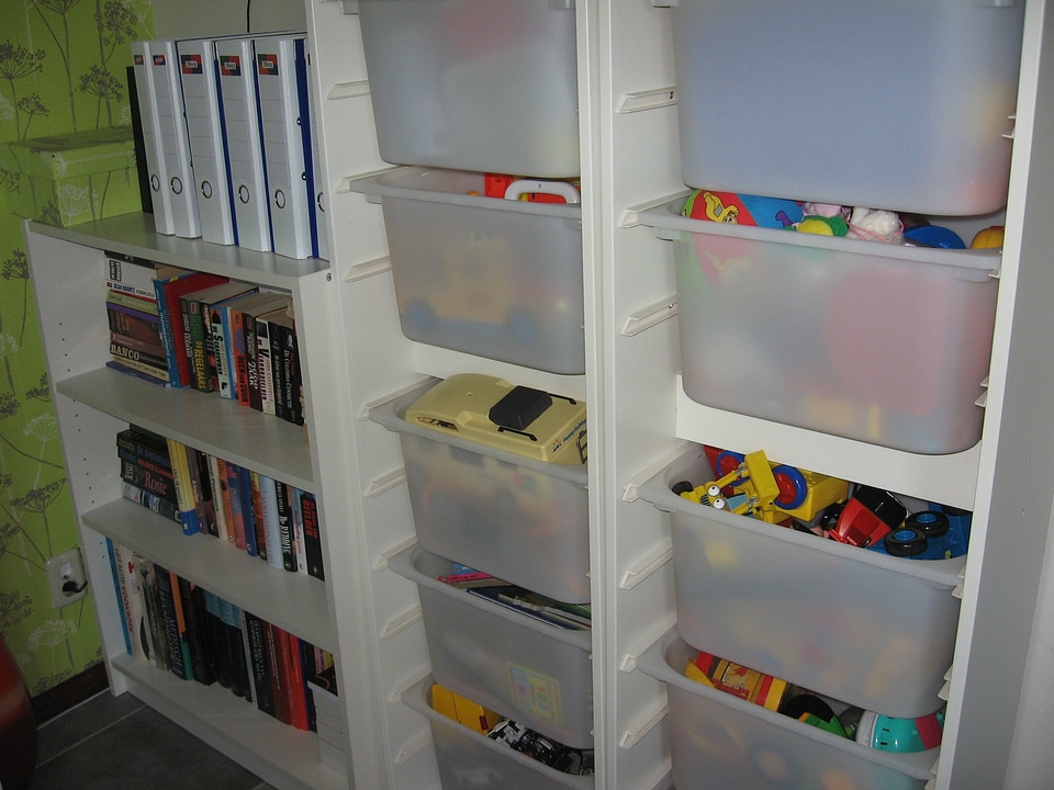 Toys closet organizen