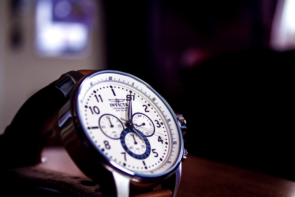 Analogue Wristwatch