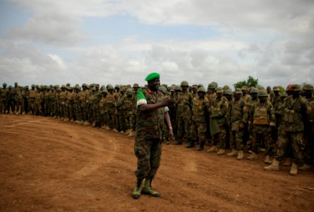 AMISOM Force Commander Tours Afgoye Corridor 08