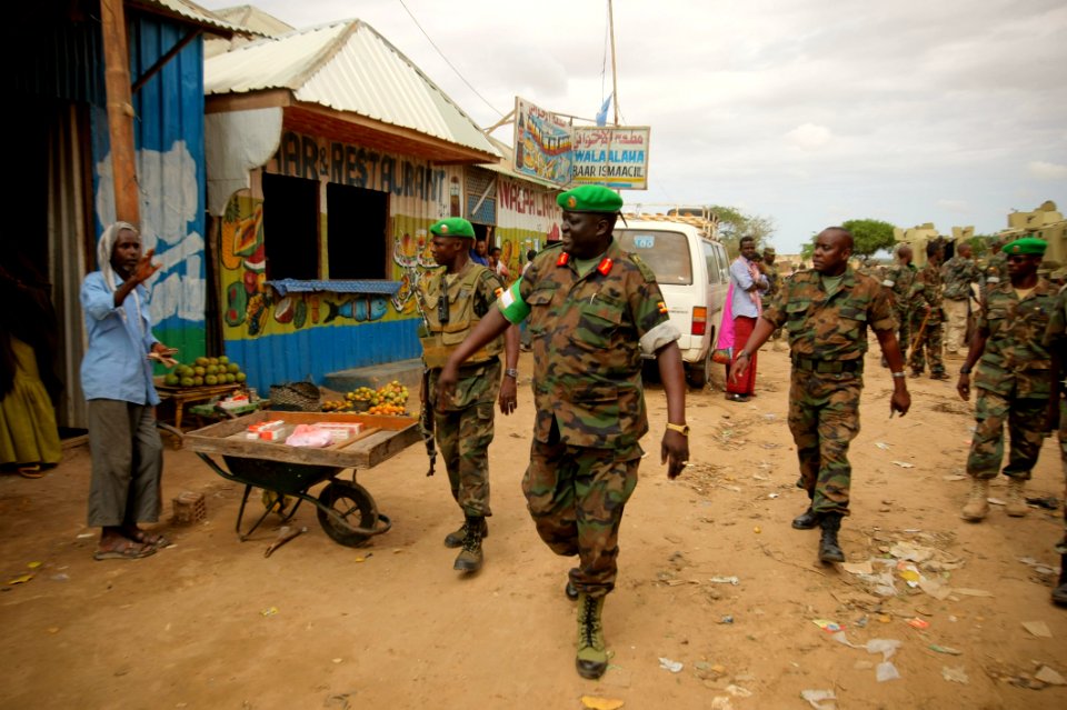AMISOM Force Commander Tours Afgoye Corridor 13