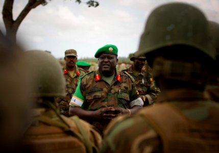 AMISOM Force Commander Tours Afgoye Corridor 03