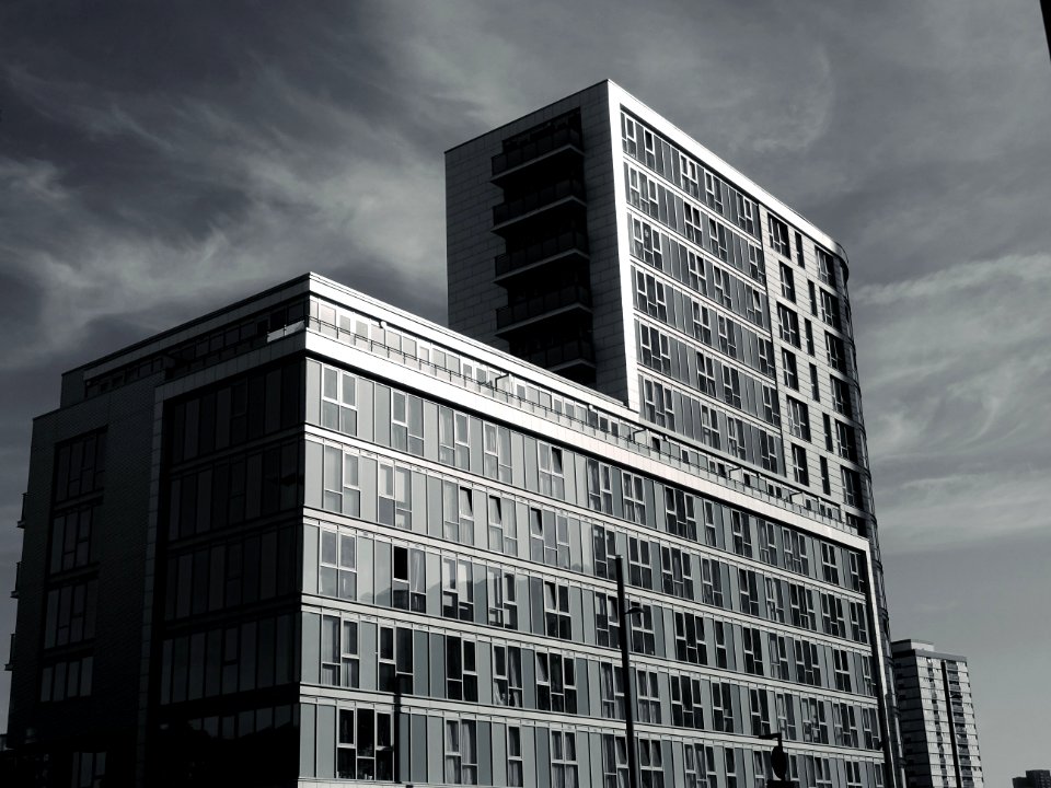 Architecture Without Frills
