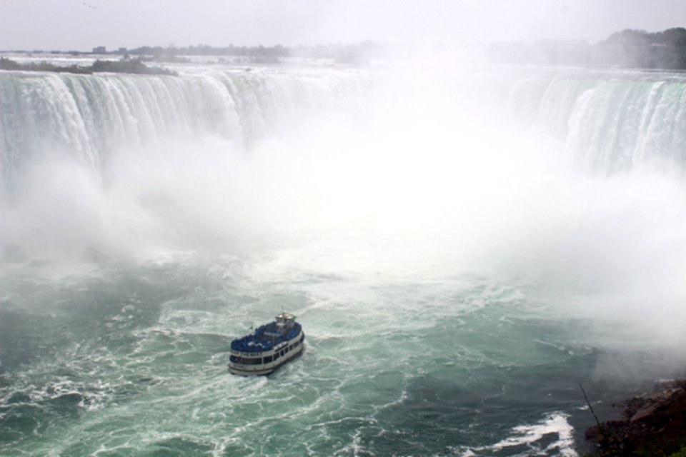 Niagara - Sailing Into Oblivion