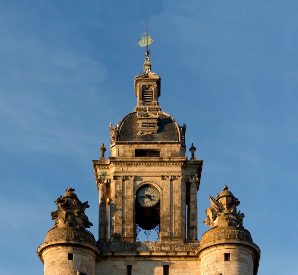 Grosse Horloge La Rochelle France photo