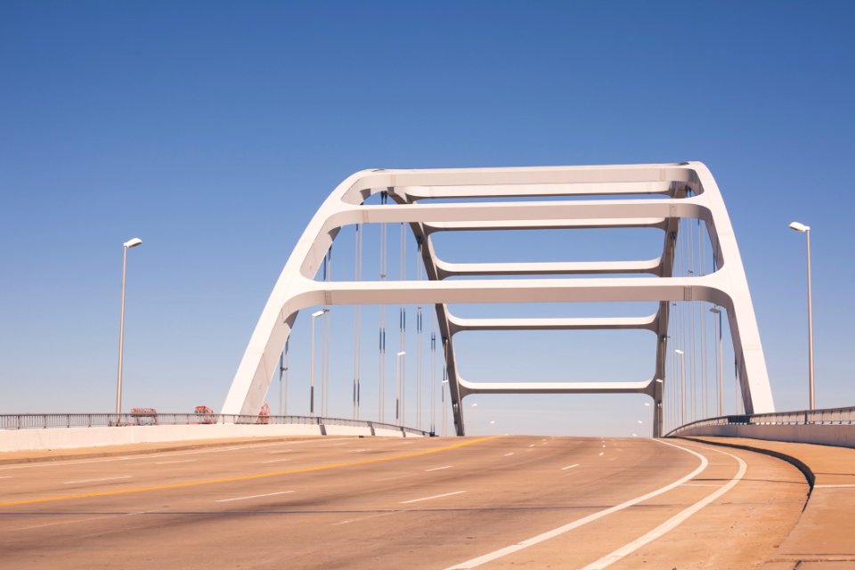 White Bridge Lonely Highway Road Blue Sky Light Poles Architecture Nashville Tennessee