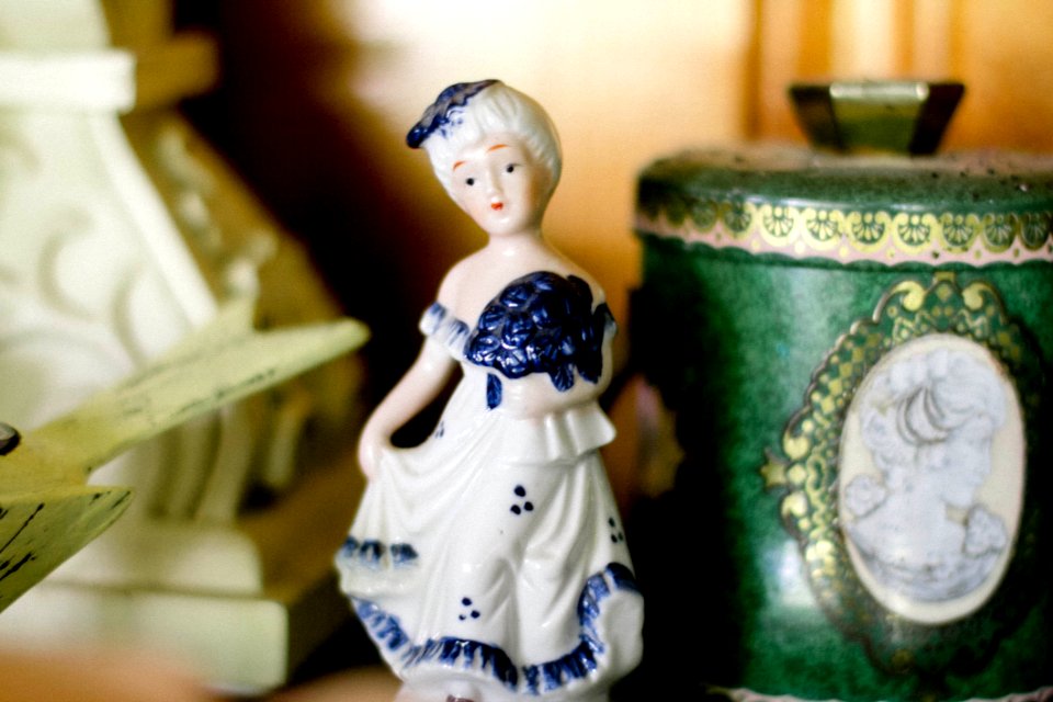 - Porcelain Figure Vintage British 17th Century Style
